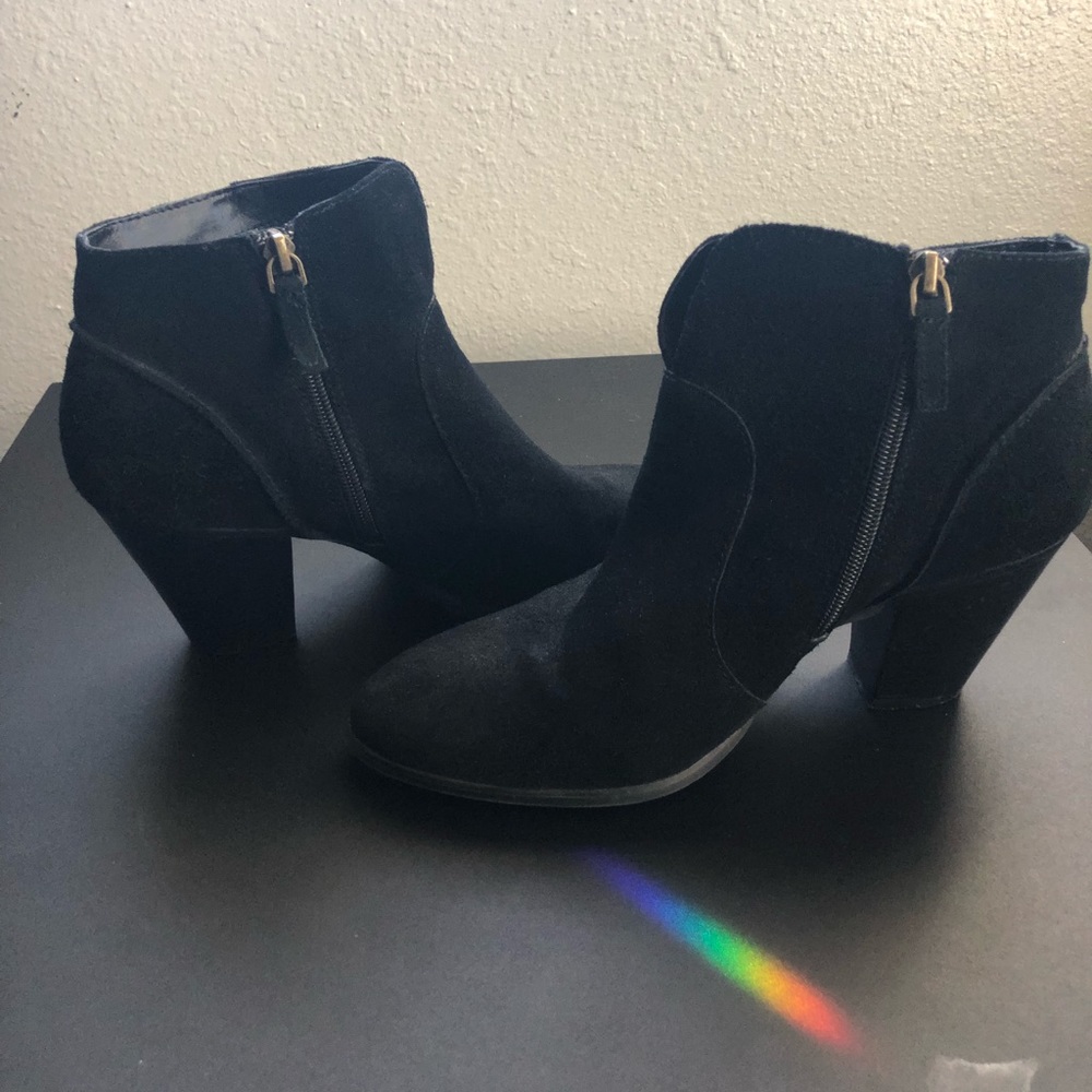 Tesori Black Suede Boots Size 9